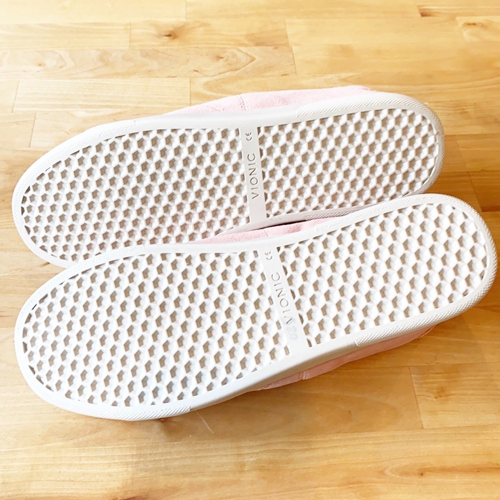 Vionic 🆕Sunny Brinley Light Pink Suede Sneakers 9 - Picture 8 of 10